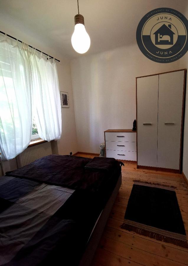 Juna - Nowoczesny Apartament W Centrum Z Widokiem Na Park 프루츠코프 외부 사진