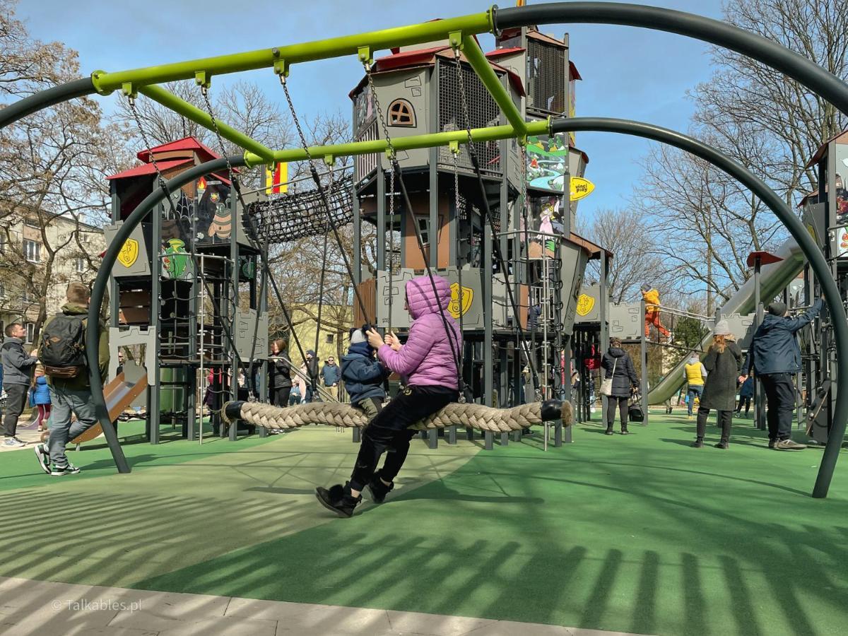 Juna - Nowoczesny Apartament W Centrum Z Widokiem Na Park 프루츠코프 외부 사진