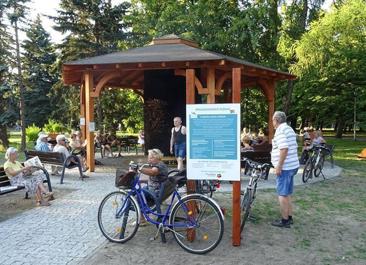 Juna - Nowoczesny Apartament W Centrum Z Widokiem Na Park 프루츠코프 외부 사진
